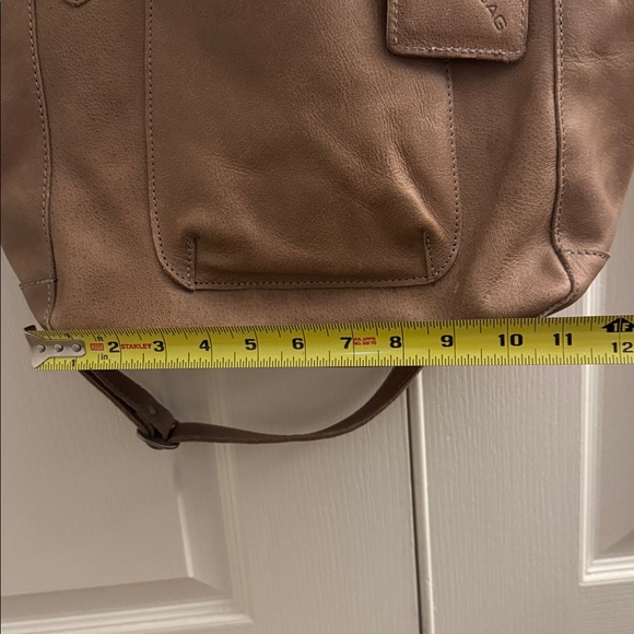 Cowboysbag Bridgewater bag.  NWT in color Elephant - Picture 4 of 12